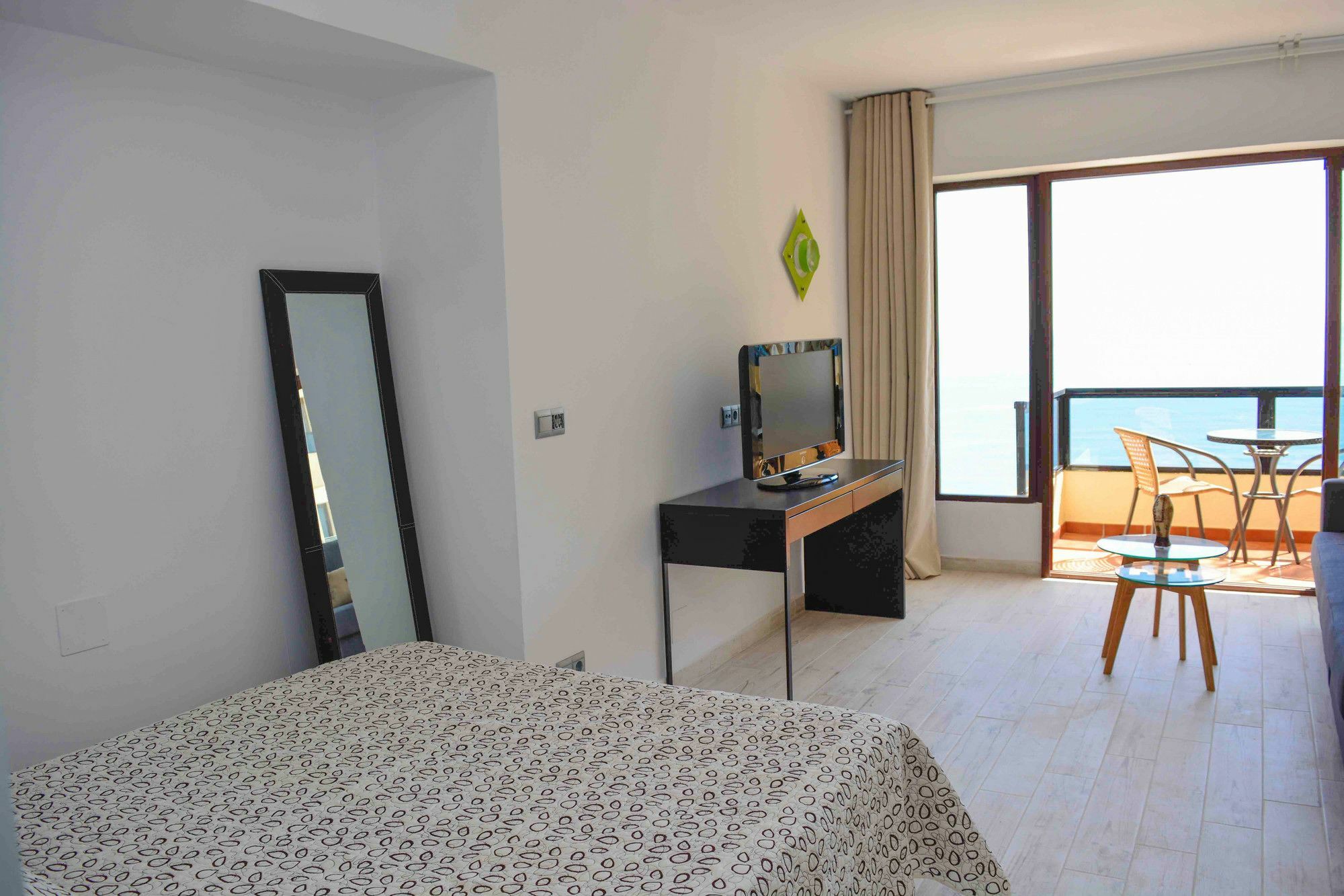 Aloha Playa Benalmadena Canovas Екстер'єр фото
