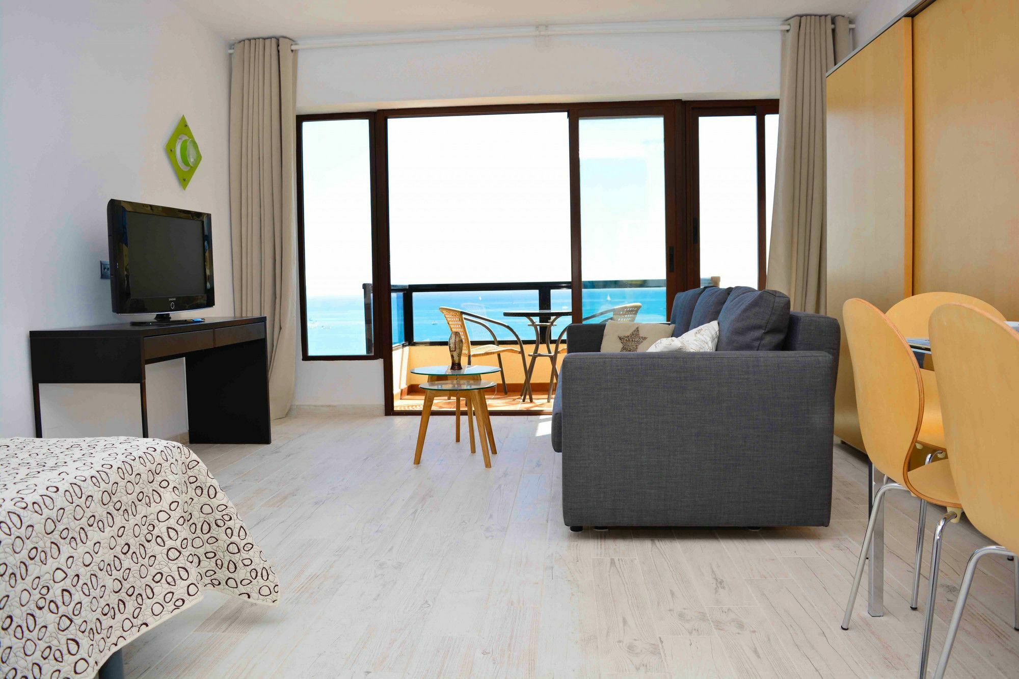 Aloha Playa Benalmadena Canovas Екстер'єр фото